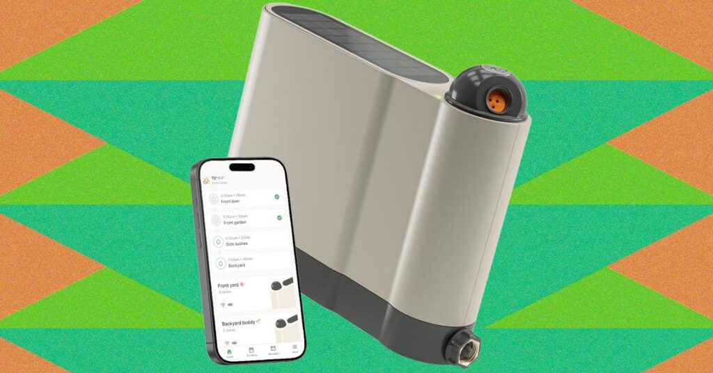 this-solar-powered-smart-sprinkler-keeps-my-lawn-watered-without-any-power-cables