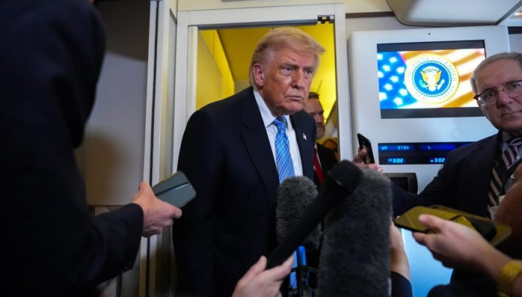 trump-calls-thomas-massie-‘worse’-than-bill-cassidy-after-defeat