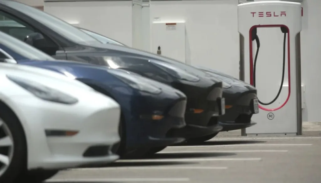 house-proposes-$130-annual-fee-on-electric-vehicle-owners