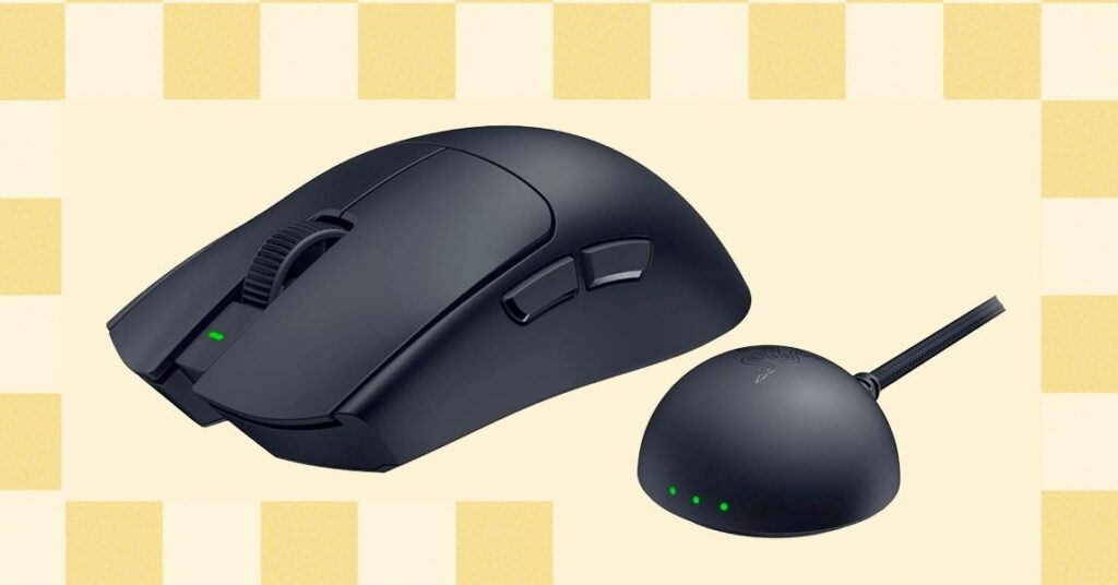 razer’s-bantamweight-viper-v4-pro-mouse-packs-a-heavyweight-punch