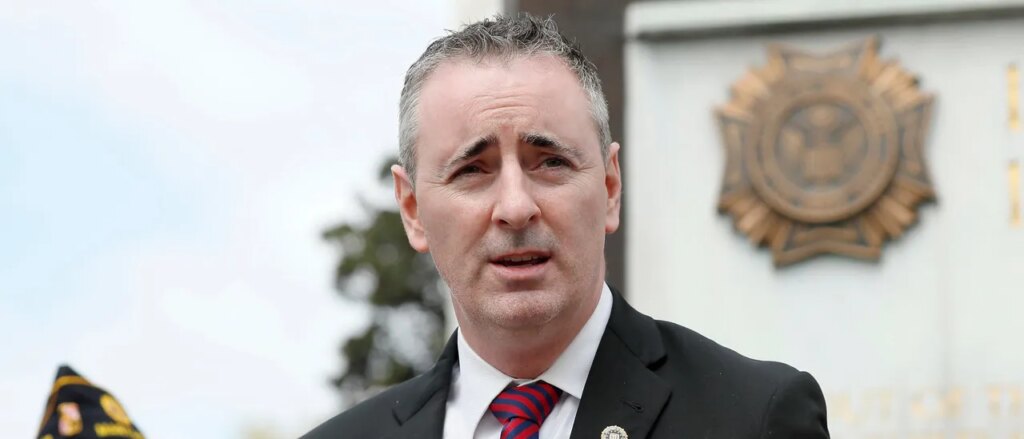 republican-defies-trump,-joins-democrat-to-kill-weaponization-victim-fund