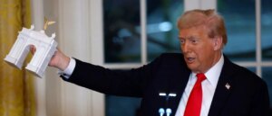 trump’s-‘triumphal-arch’-passes-crucial-stage-of-approval