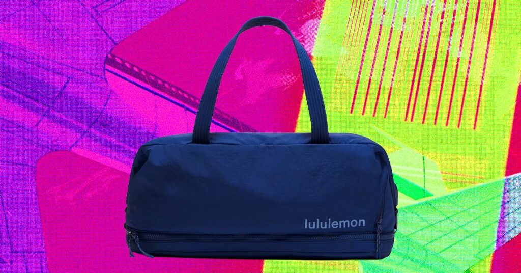 i’ve-become-emotionally-attached-to-my-lululemon-duffel-bag