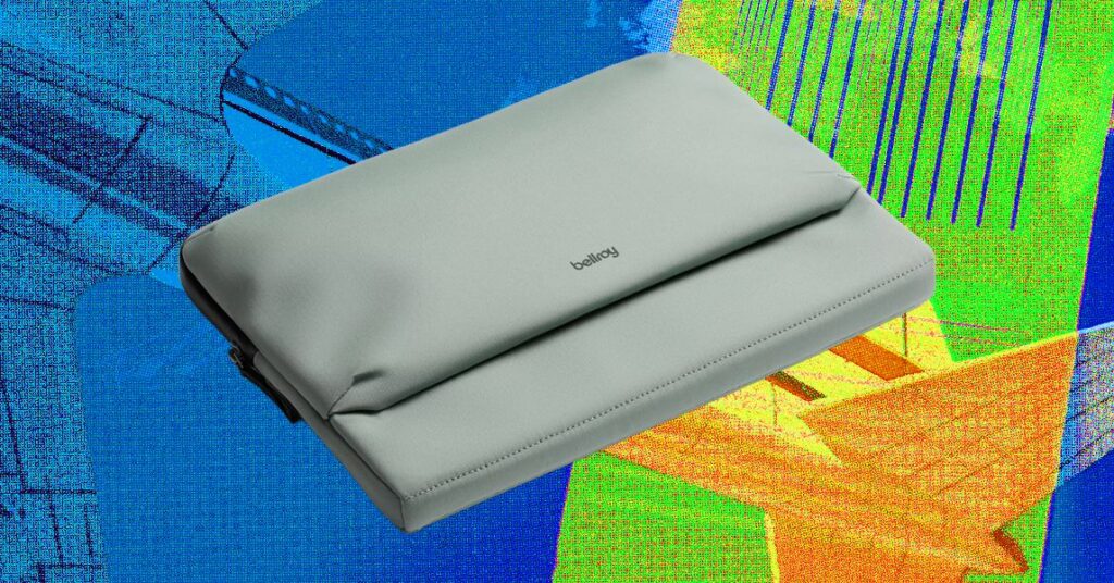 why-my-favorite-bag-is-actually-a-laptop-sleeve