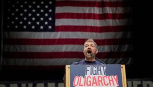 graham-platner-blasts-‘oligarchy’-on-portland-tour