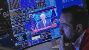 trump-publicly-praised-companies-within-days-of-buying-their-stocks