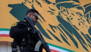 iran-arbitrarily-arrested-at-least-6,000-people-since-war-began