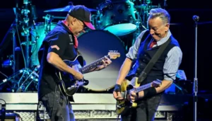 springsteen-announces-pre-election-concert-near-dc