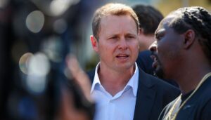 spencer-pratt-says-he’s-surging-with-moms-using-strollers-‘around-naked-drug-addict-zombies’