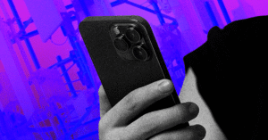 battle-of-the-unlimited-phone-plans:-which-wins-between-t-mobile,-verizon,-and-at&t?