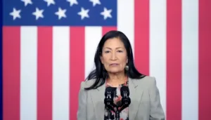 deb-haaland-wins-democratic-nomination-for-new-mexico-governor