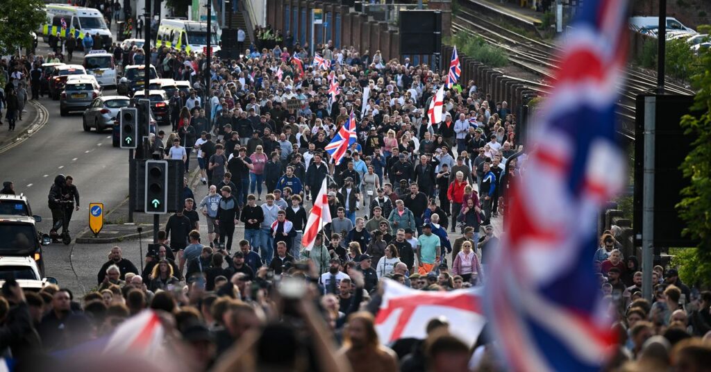 elon-musk-and-america’s-far-right-stoke-anger-over-murder-of-uk-teen