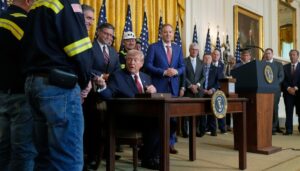 trump-denies-china’s-ties-to-anti-data-center-movement-in-us