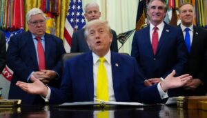 trump-says-bill-pulte-won’t-be-permanent-pick-for-intelligence-chief