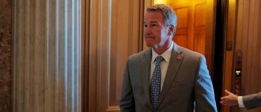 data-suggests-a-key-red-state-senate-seat-could-fall-to-democrats