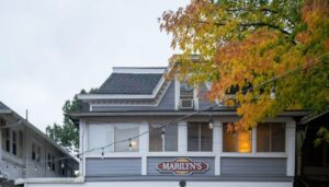 at-82,-marilyn-burns-still-powers-lakeside’s-small-business-spirit