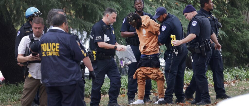 police-arrest-armed-man-near-us-capitol,-respond-to-suspicious-package-close-to-senate