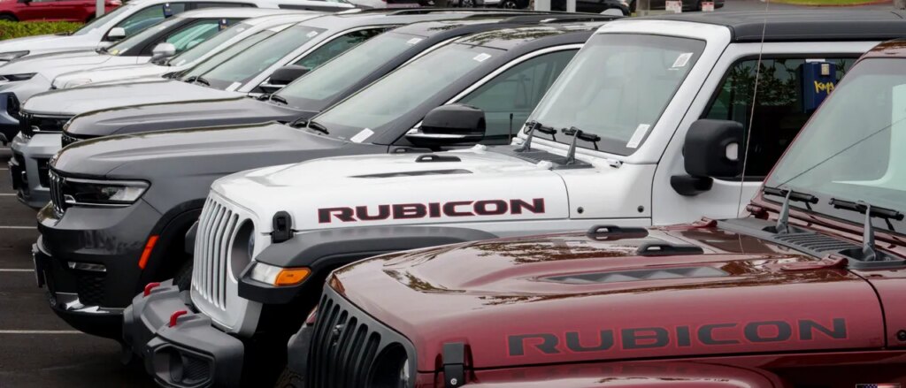 us-auto-firm-recalls-vehicles-over-concern-they-could-burst-into-flames