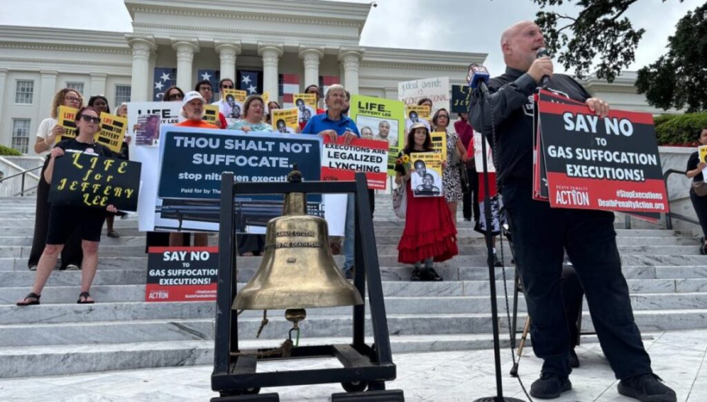 judge-permanently-blocks-alabama-from-executing-inmate-with-nitrogen-gas