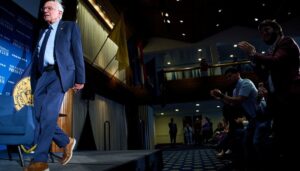 democrats-split-on-bernie-sanders’s-2028-heir