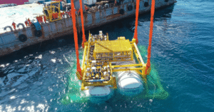 china-opens-world’s-first-wind-powered-underwater-data-center