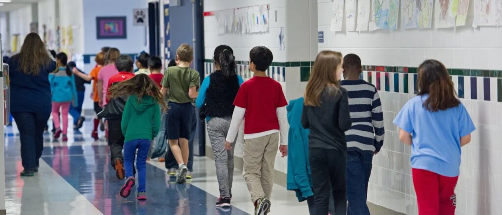 republicans-grill-school-official-over-letting-transgenders-use-girls