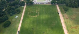 vandal-destroys-national-mall-grass-with