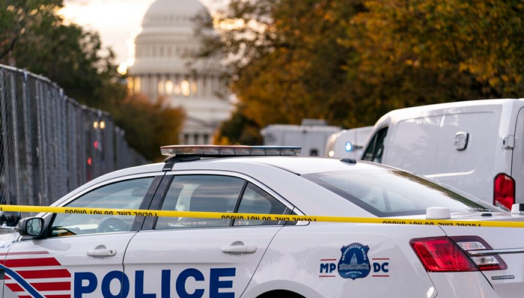 dc-police-arrest-three-teenagers-involved-in-navy-yard-chipotle-brawl