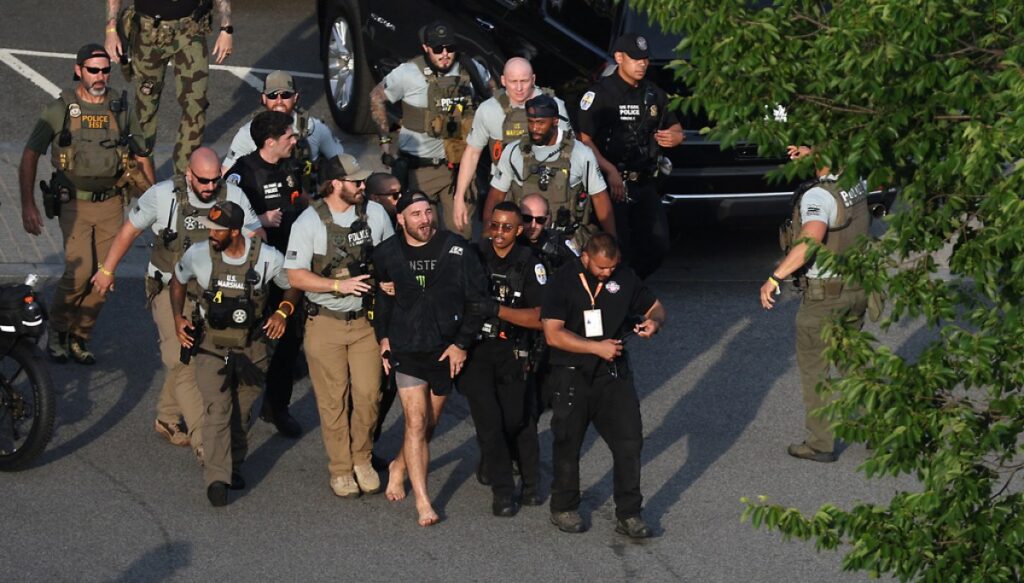 sean-strickland-removed-from-ufc-white-house-event-by-secret-service