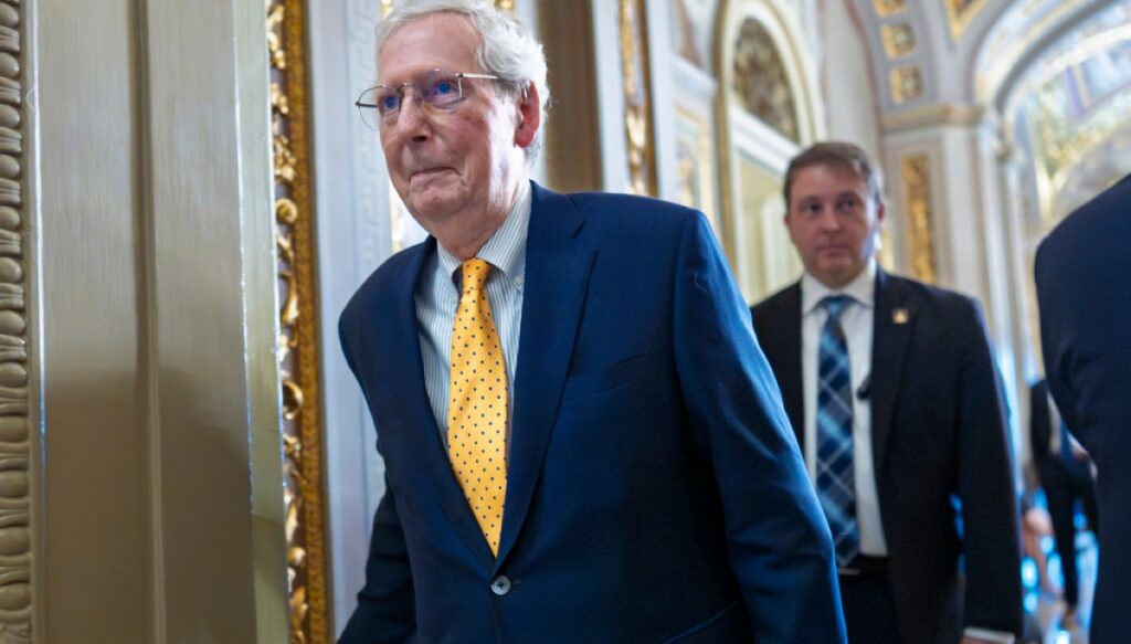 mcconnell-‘wants-to-be-back’-in-senate-after-hospitalization:-thune