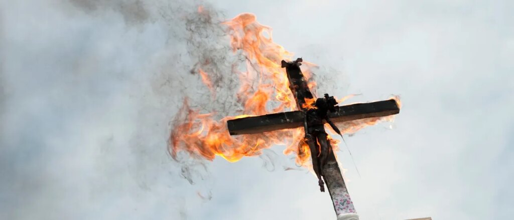 socialist-asian-student-says-cross-burning-was-anti-trump-protest-gone-wrong
