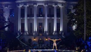 white-house-uses-scottsmiracle-gro-to-restore-grass-after-ufc-freedom-250