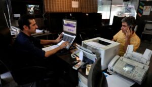 iranian-communications-official-says-internet-blackouts-are-over