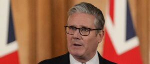 labour-politician-who-aims-to-oust-starmer-wins-key-uk-by-election