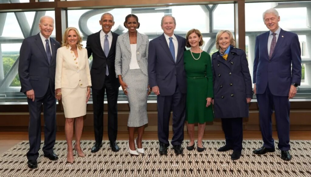 photos:-best-moments-from-obama’s-presidential-center-opening