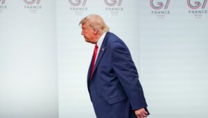 white-house-report-card:-two-f’s-and-an-mou