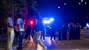 12-shot-after-suv-pulls-up-and-opens-fire-on-a-crowd,-chicago-police-say