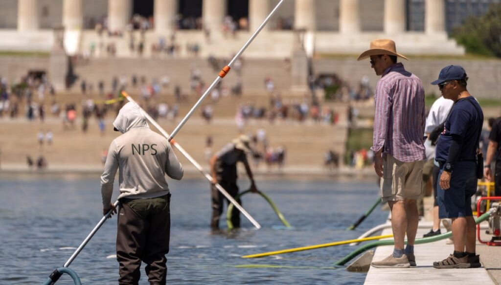 trump-says-water-in-reflecting-pool-likely-to-be-drained:-‘necessary-repairs’