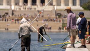 trump-says-water-in-reflecting-pool-likely-to-be-drained:-‘necessary-repairs’
