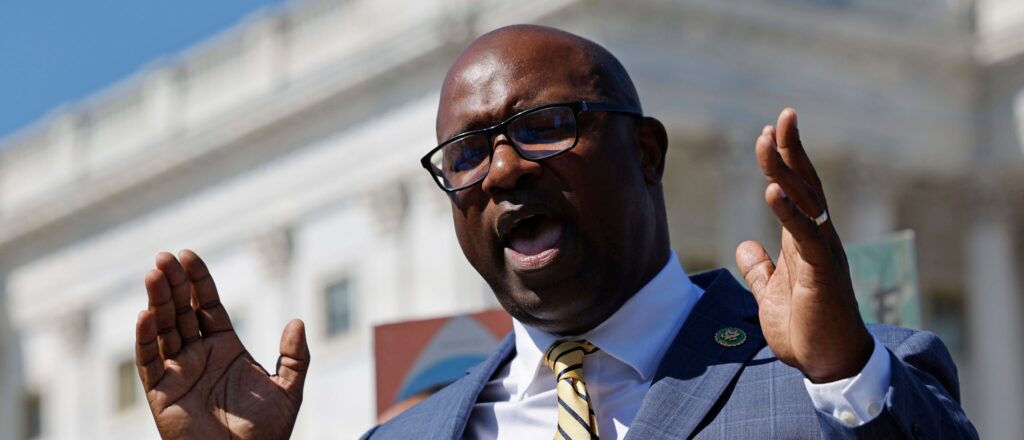 exclusive:-watchdog-group-adds-new-evidence-to-jamaal-bowman-ethics-complaint