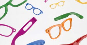 they’re-making-cases-for-smart-glasses-now