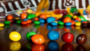 no-more-blue-or-brown-–-m&m’s-unveils-dye-free-candy-after-rfk-jr.-push