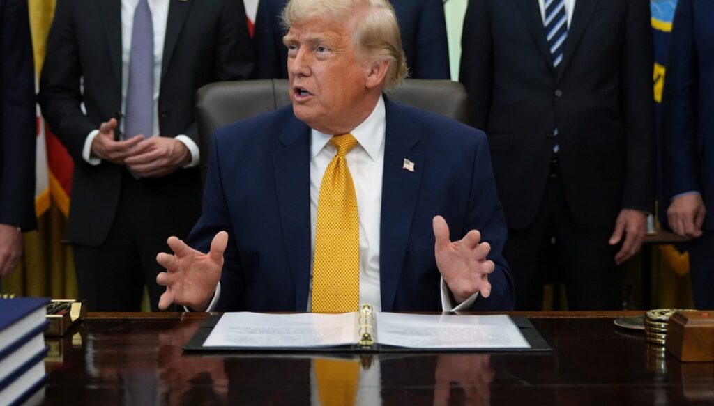 trump-blames-vandals-for-peeling-paint-in-reflecting-pool