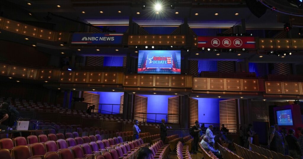 biden-harris-campaign-surrounds-gop-debate-venue-with-‘dark-brandon’-memes
