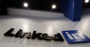 class-action-settlement:-deadline-to-file-for-$6.75-million-linkedin-settlement-in-two-days