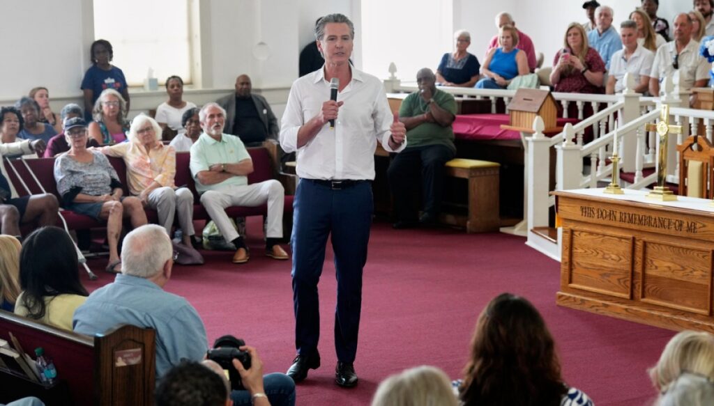 newsom-heads-south-as-he-builds-his-national-political-profile