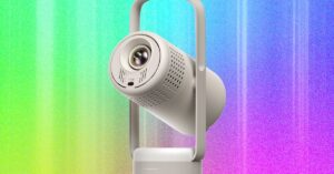 this-bargain-priced-hd-projector-punches-above-its-weight