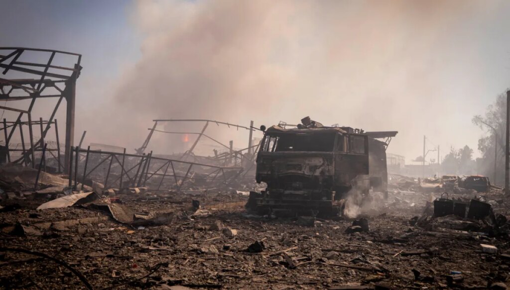 death-toll-rises-to-38-after-russian-strike-on-ukrainian-warehouse