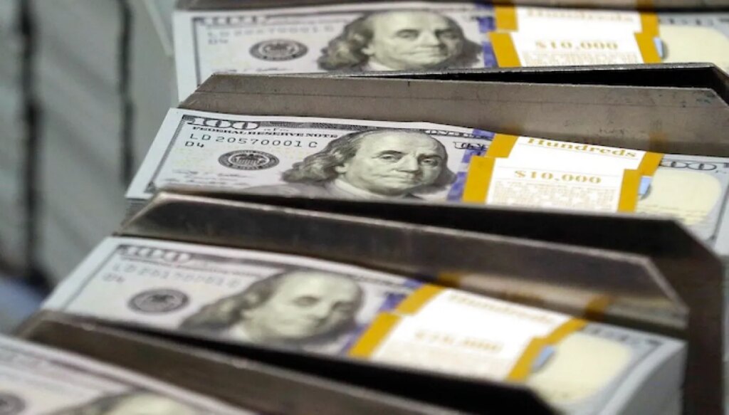 grim-$40-trillion-debt-milestone-raises-questions-about-fiscal-commission