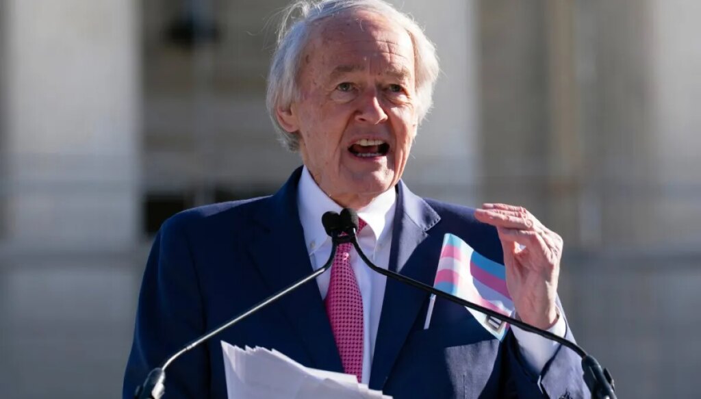 ed-markey’s-progressive-credentials-outweigh-age-concerns